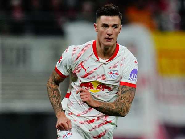 MU All-in untuk Benjamin Sesko, Newcastle Masih Berharap
